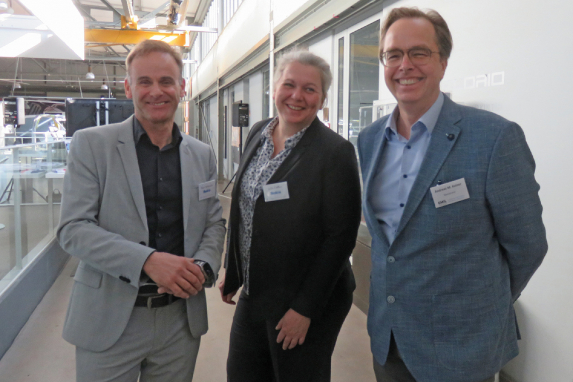 Elektronik zum Anfassen in der Motorworld Böblingen