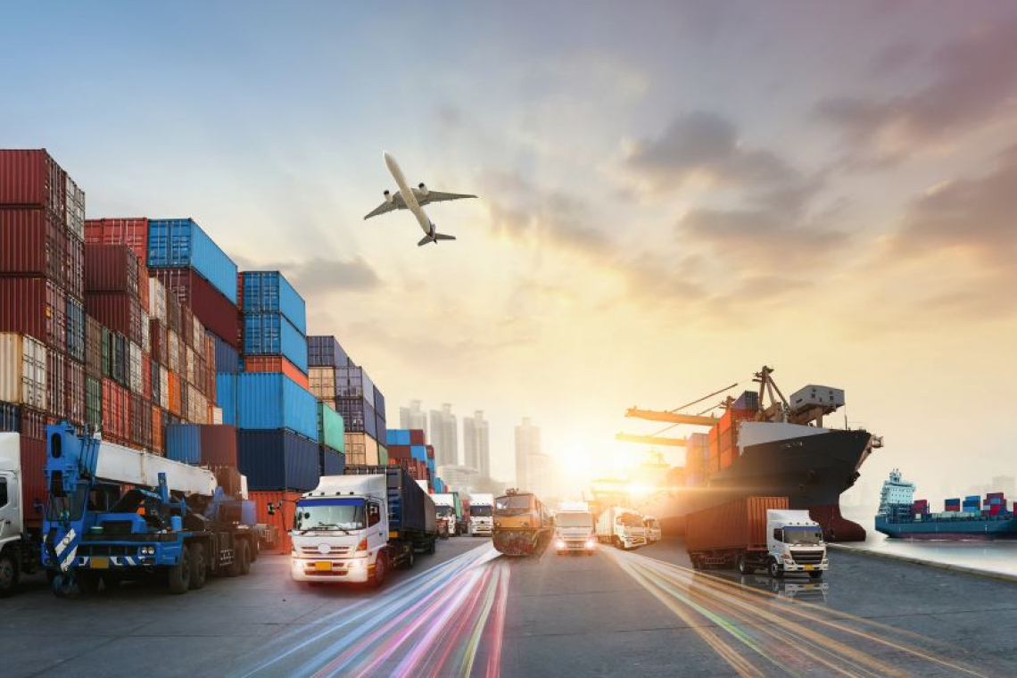 Ihre Lieferketten müssen Unternehmen mit Blick auf Menschenrechte und Ökologie künftig deutlich intensiver beobachten (Foto: stock.adobe.com)