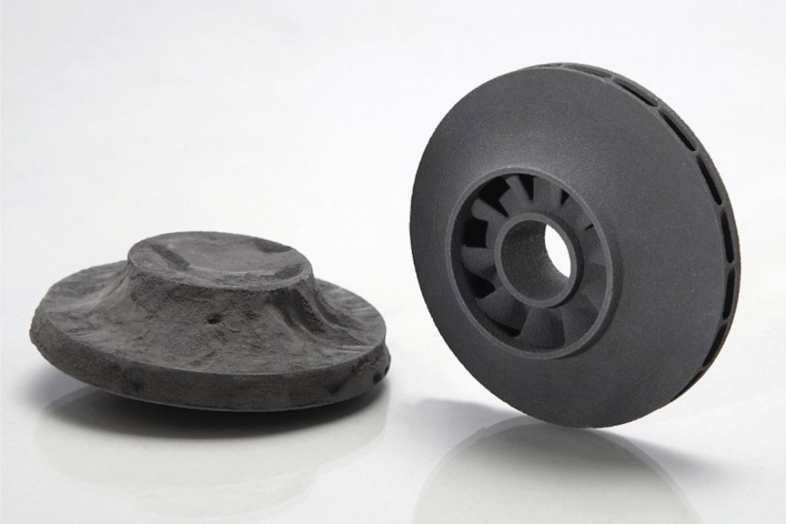 Die Headmade Materials GmbH hat in Zusammenarbeit mit AM Solutions, einer Marke der Rösler Gruppe, sowie der Neue Materialien Bayreuth GmbH das wegweisende Projekt „AutoSmooth“ gestartet (Foto: Headmade-Materials)