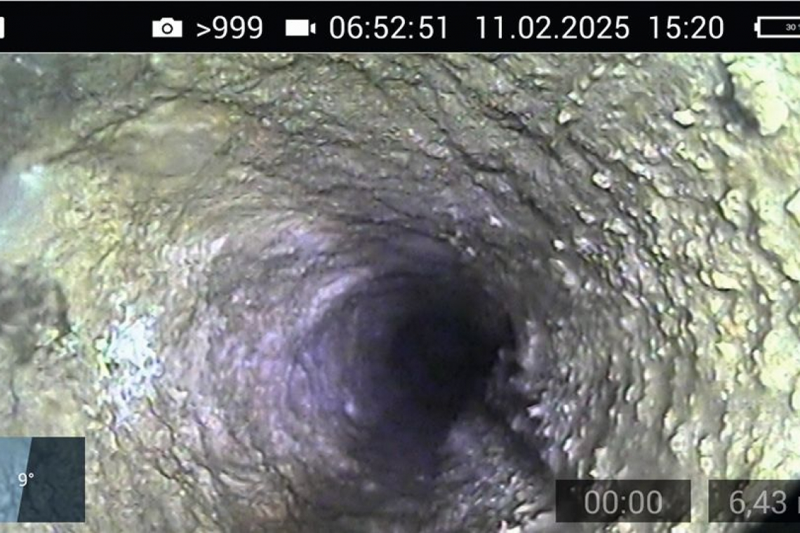 Bild 1: Aufnahme aus dem Inneren einer Abwasserleitung