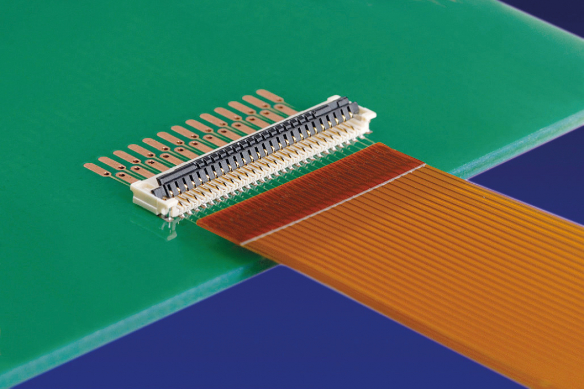 ZIF-Stecker mit FPC