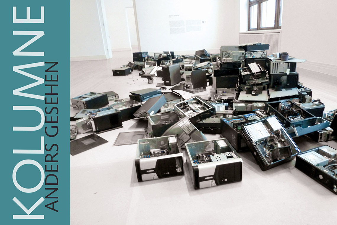 Elektronikschrott im Museum: Installation ‚her0‘ der bosnischherzegowinischen Künstlerin Selma Selman im Berliner Gropius Bau