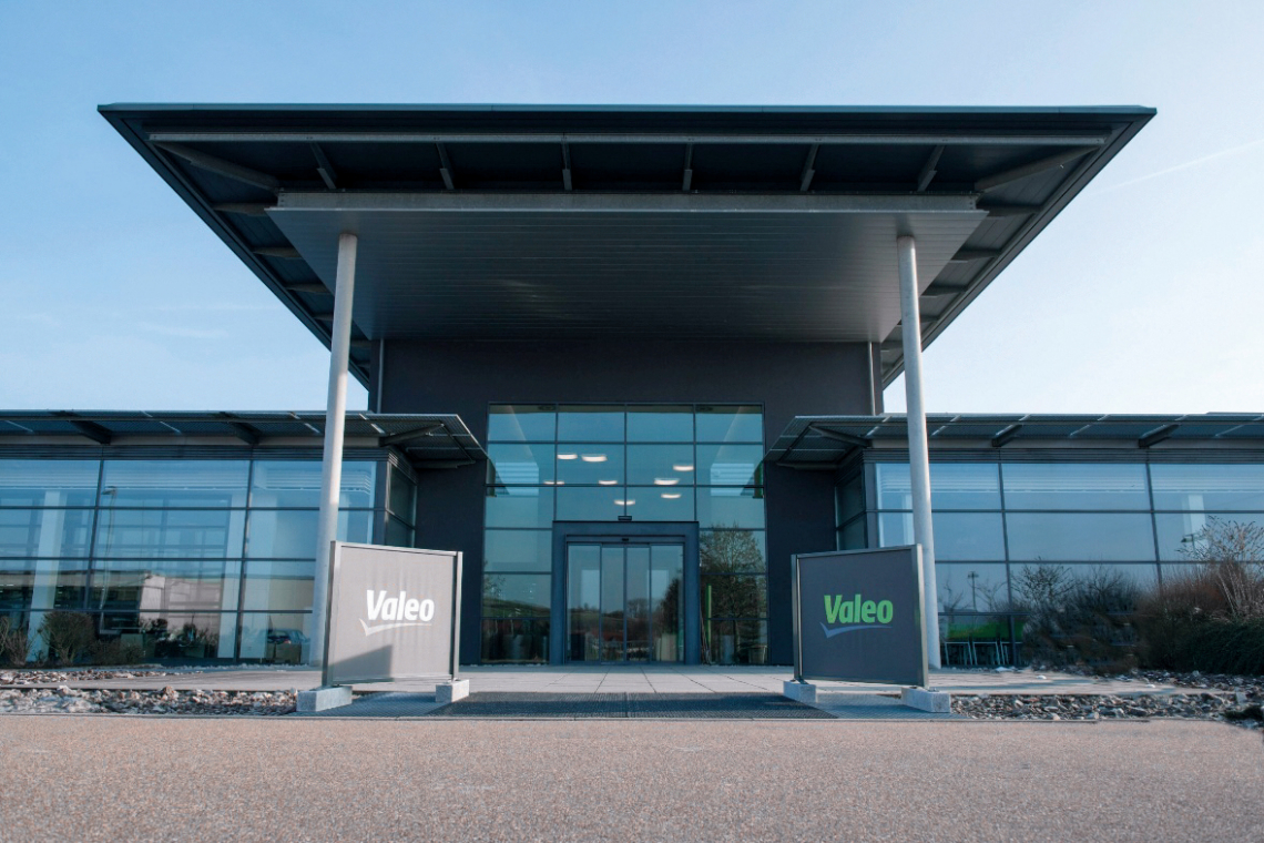 Abb. 1: Werk Wemding/Bayern – Valeo Brain Division. Hier werden von etwa 1.200 Mitarbeitern u. a. LiDAR-Sensoren hergestellt