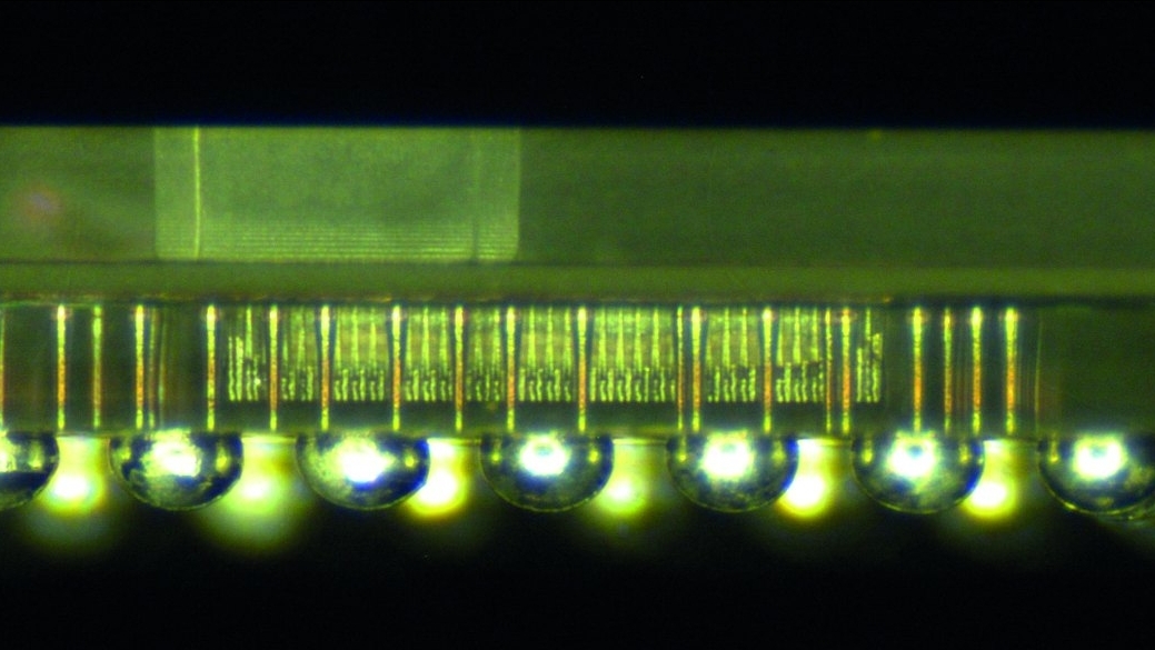 HF-Technik ganz in Glas