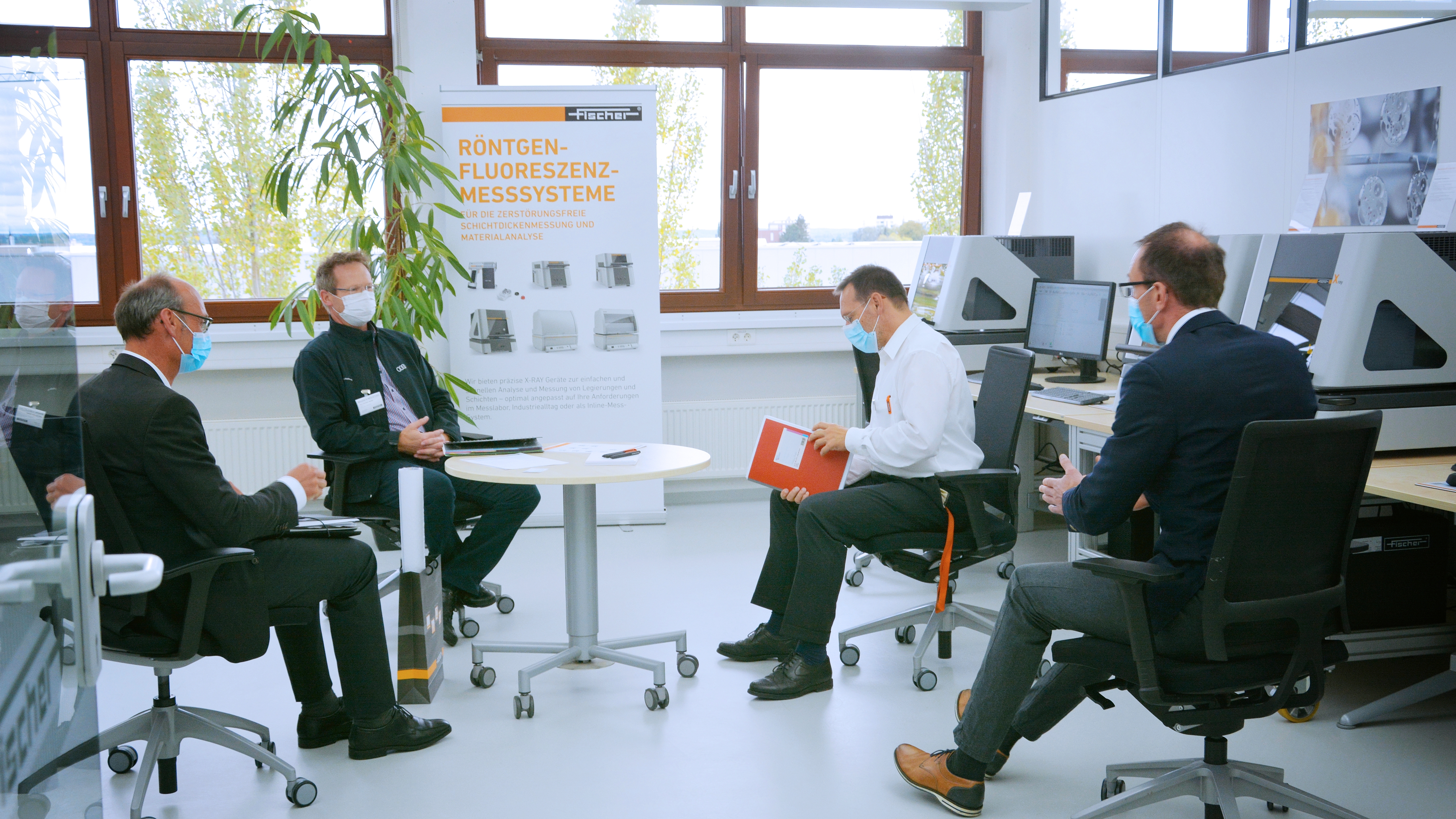 Fischer Event-Highlights im September: Tag der Applikation am 14.09. und X-RAY-Schulung am 15.09.