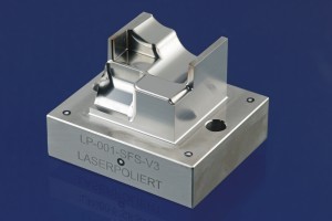 Abb. 4: Laserpolierter Aktivflächenausschnitt eines Schiebers für Druckguss © 
