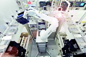 Fabmatics und andere sächsische Technologieunternehmen haben die 200-mm-Fabs von Infineon in Dresden nachautomatisiert