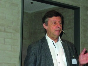 Raphael Podgurski, abp Automationssysteme GmbH, informierte über Optimierungsstrategien für das Material-Handling in der Produktion im Zeitalter von Industrie 4.0