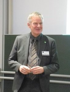 Prof. Dr. Martin Schneider-Ramelow bei der Konferenzeröffnung