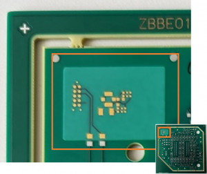 Abb. 6: Referenz-PCBA für die Vertrauensketten-Demonstration mit eingebettetem SSI (oben links, helleres Grün)