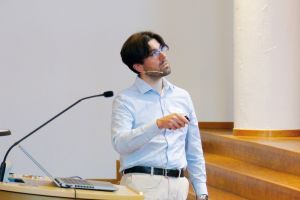 Dr. Luca Gautero, SÜSS, begab sich auf eine Queste nach der additiven Fertigung