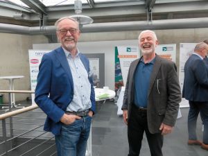 Impressionen von der Ausstellung und den Pausengesprächen