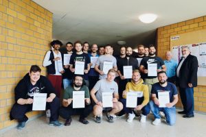 Im Rahmen der regulären Ausbildung an der Technischen Schule Aalen und der Robert-Bosch-Schule Ulm bietet der FED den Technikern eine zweijährige Zusatzausbildung in Leiterplattenlayout