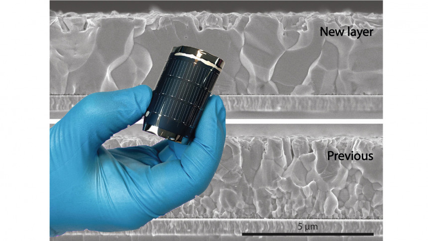 Flexible CIGS-Solarzellen bestehen aus sehr dünnen Schichten, darunter eine Verbindung aus den Elementen Kupfer, Indium, Gallium und Selen. Die Schichten werden auf flexible Polymersubstrate aufgebracht, hauptsächlich durch Vakuumverfahrenm (Foto: Empa)
