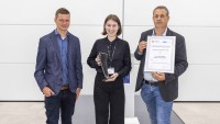 Das Familienunternehmen Laumann GmbH & Co. KG aus Hörstel/Münsterland freut sich über den Innovationspreis „Fügen im Handwerk“.