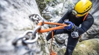 Seilsicherung im Bergsport. Von der Reißfestigkeit hängen Menschenleben ab