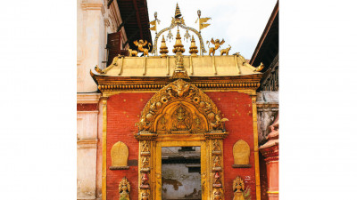 Tor des Goldenen Palasts in Bhaktapur, Nepal