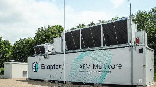 Der AEM-Multicore ist eine kosteneffiziente Alternative zu traditionellen Elektrolyseuren der Megawattklasse