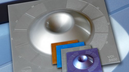 Das neue Metallic-Masterbatch von Tosaf Color Service ermöglicht die Herstellung von Spritzgussteilen mit filigran strukturierten und nahezu schlierenfreien Oberflächen auch in kritischen Bereichen.