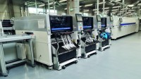 Elemaster setzt in der Produktion Meilensteine: Bestückungsautomaten der Serie AIMEXIIIc